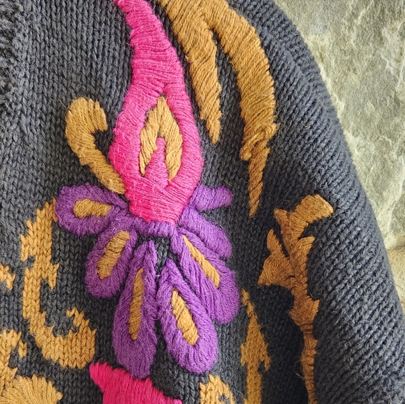 Vintage Cardigan - Picture 7 of 7